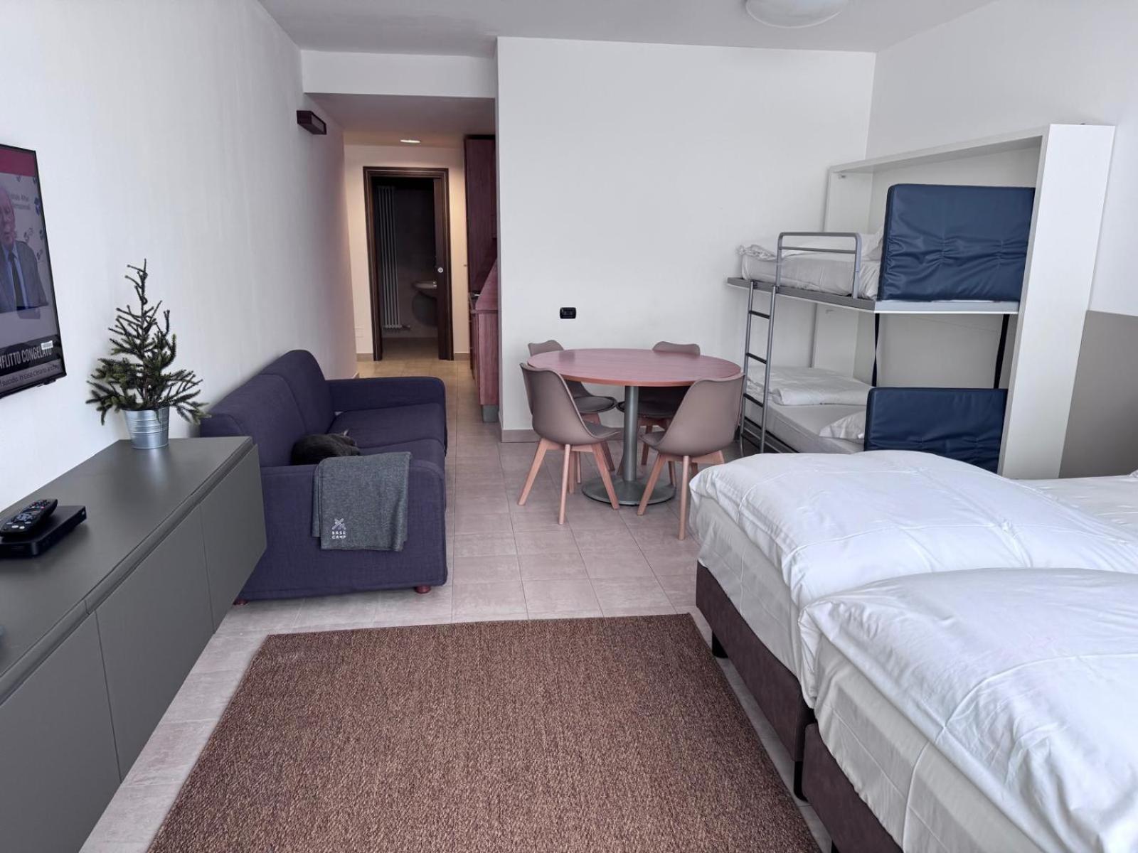 Base Camp Alpine Apartments Breuil-Cervinia Rum bild