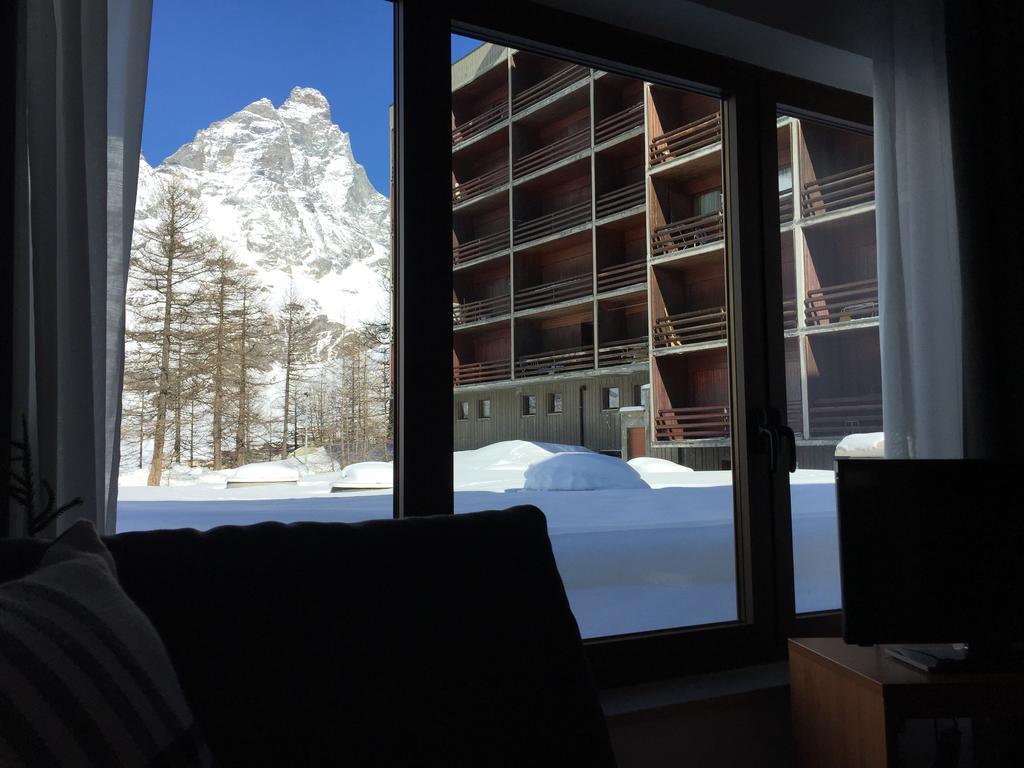 Base Camp Alpine Apartments Breuil-Cervinia Exteriör bild